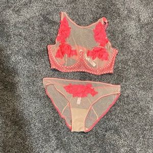 Victoria’s Secret matching bralette and panty set.